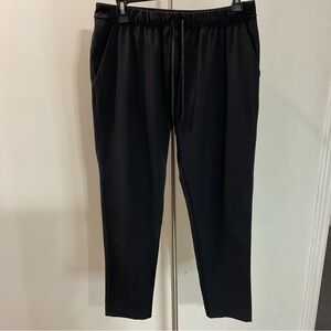 Lululemon Black Elastic Waist Jogger Size 6